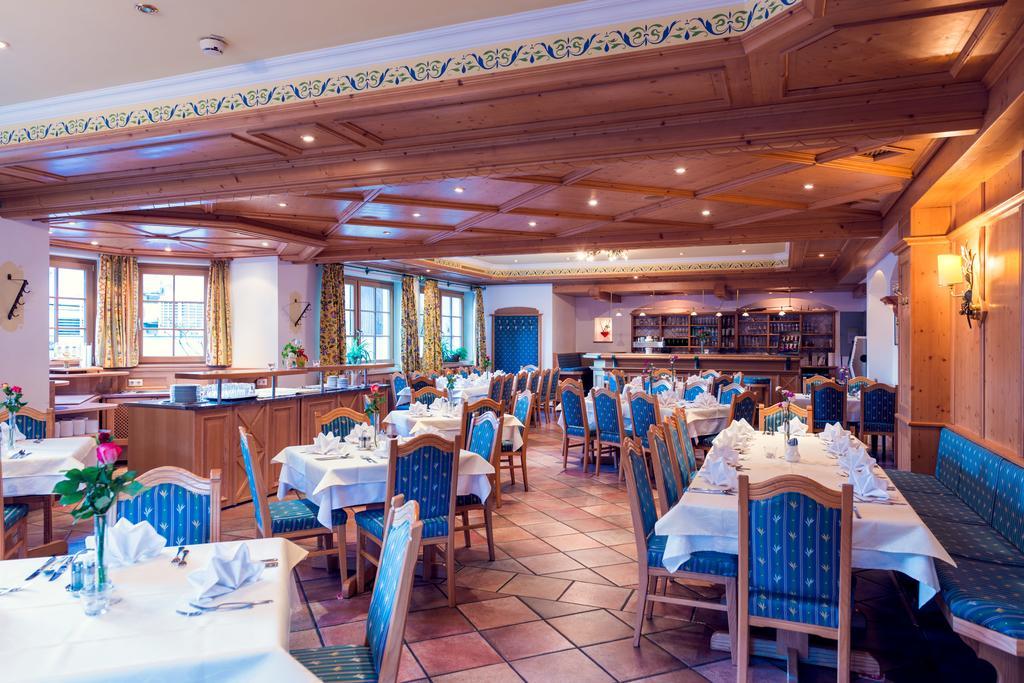 Hotel Restaurant Stoecklwirt Sankt Johann im Pongau Buitenkant foto