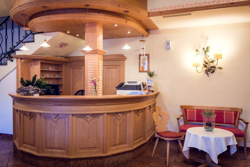 Hotel Restaurant Stoecklwirt Sankt Johann im Pongau Buitenkant foto