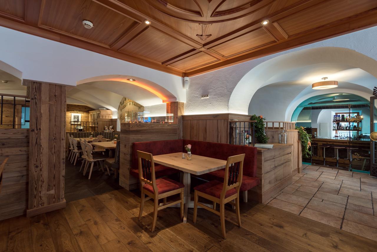 Hotel Restaurant Stoecklwirt Sankt Johann im Pongau Buitenkant foto
